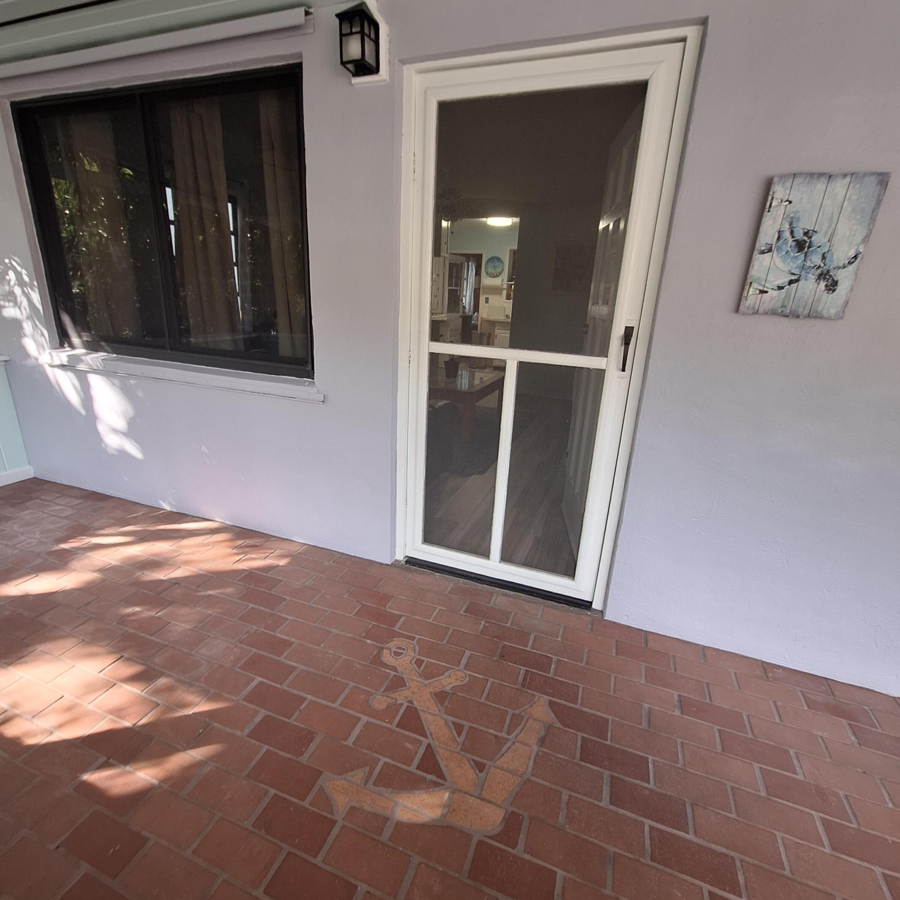 27 Pompano Avenue Key Largo, FL 33037 - Photo 8 of 25 a view of an empty room