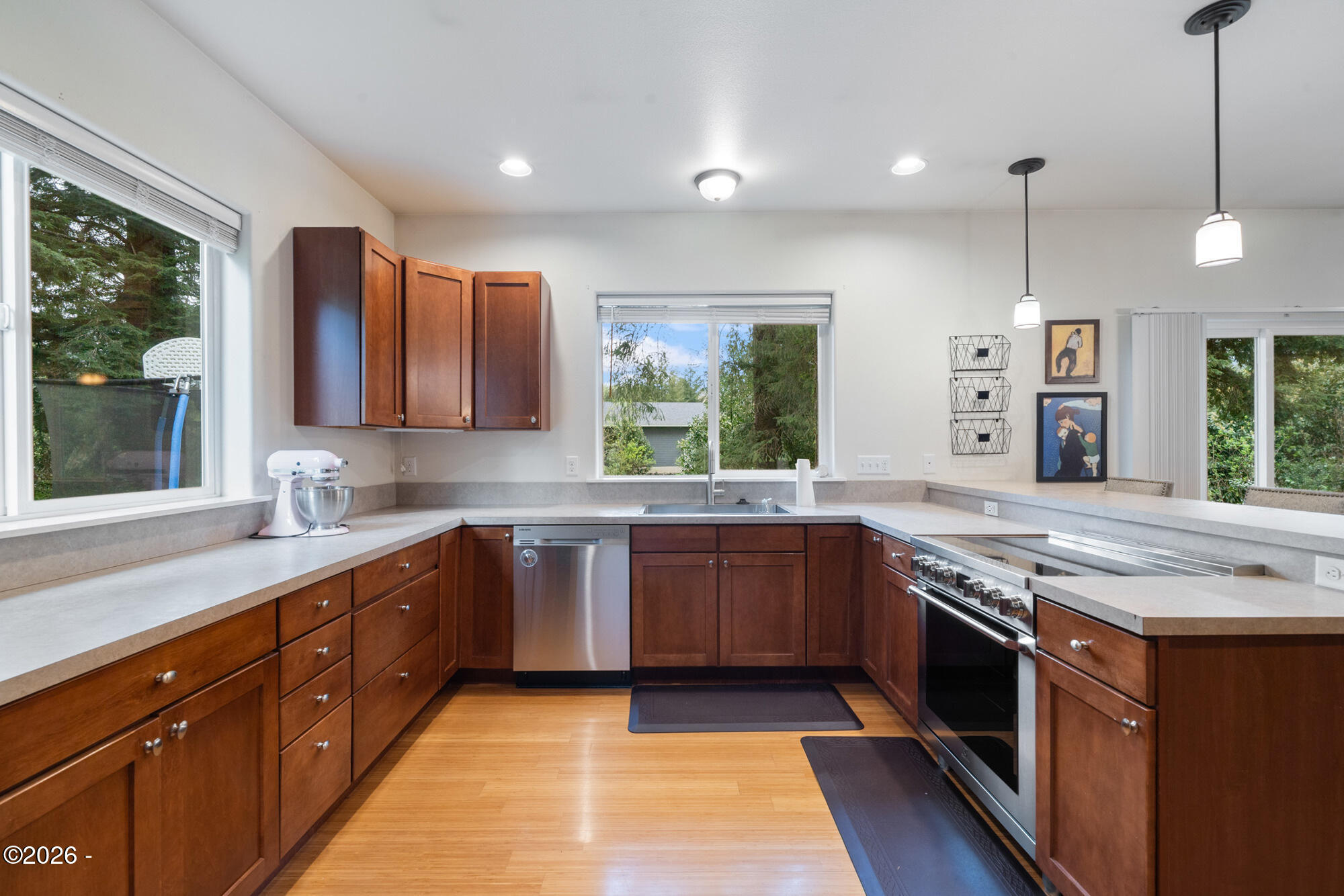 6040 Brickyard Road Tillamook, OR 97141 - Photo 12 of 41 Kitchen