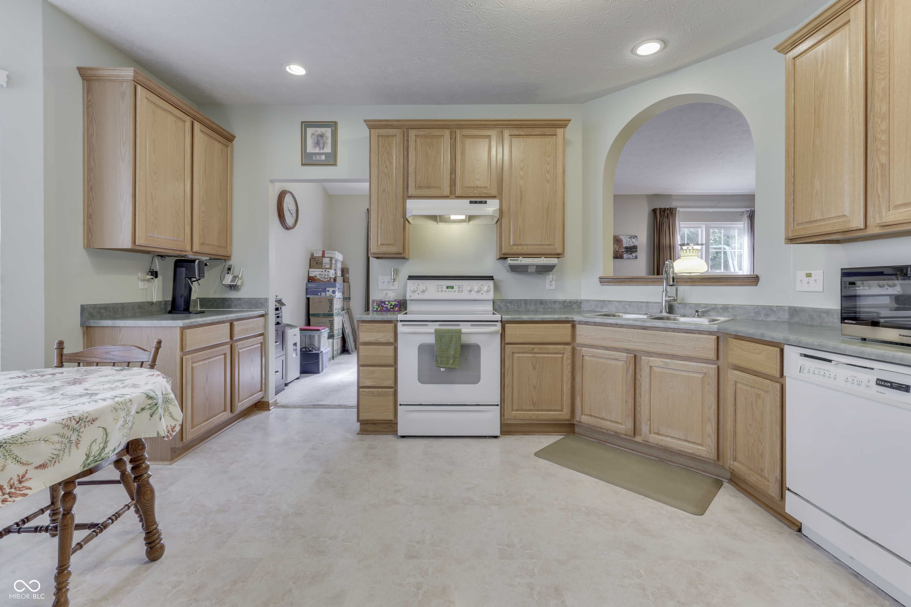 545 Georgetown Road Greenwood, IN 46142 - Photo 14 of 60 Gallery Image 14