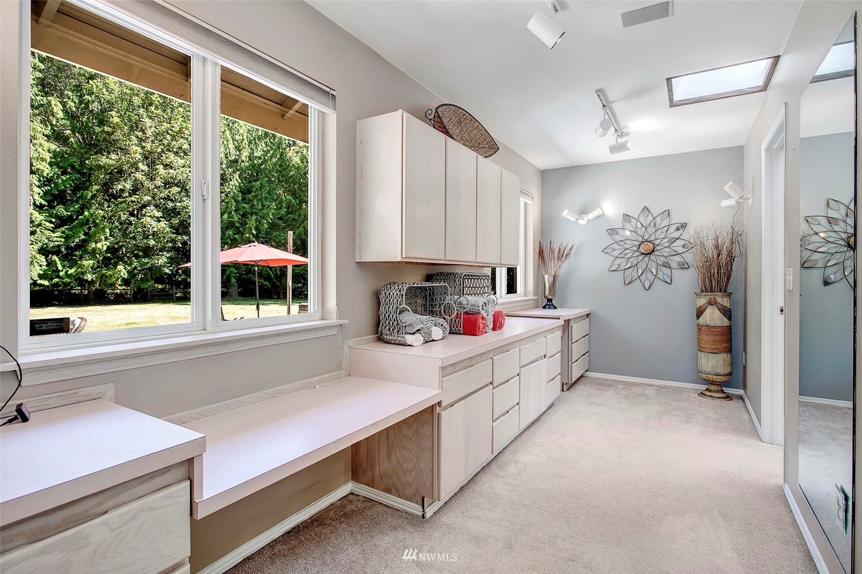 12115 Gould Road Graham, WA 98338 - Photo 23 of 37 a kitchen with a stove a refrigerator and a window