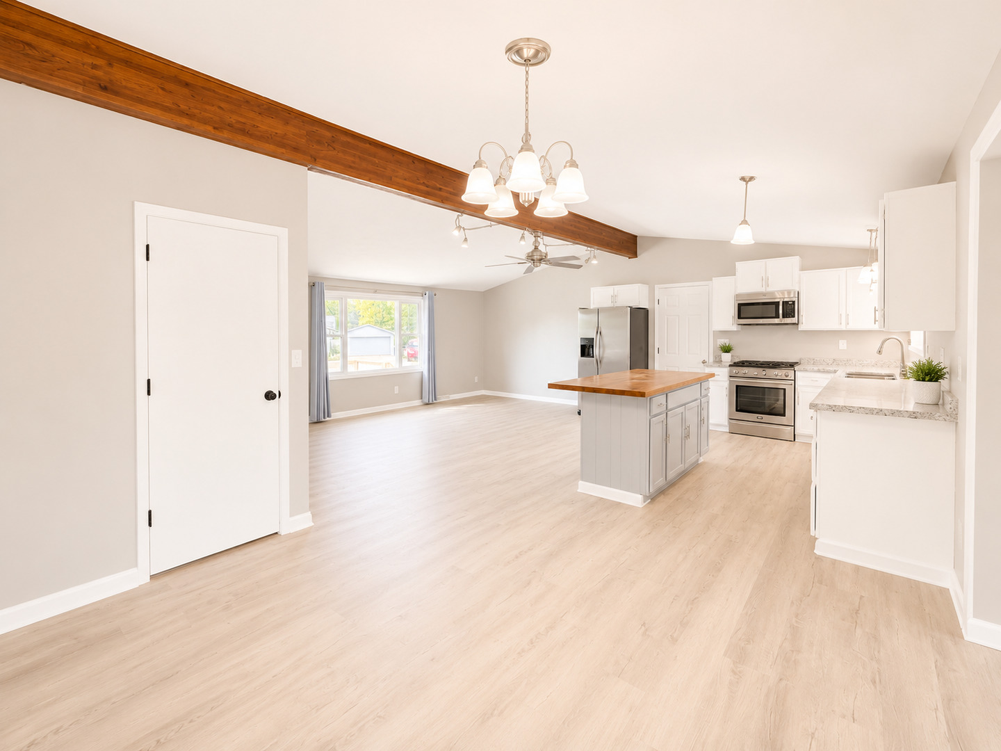 3 Chapel Court Andover, IL 61233 - Photo 3 of 21