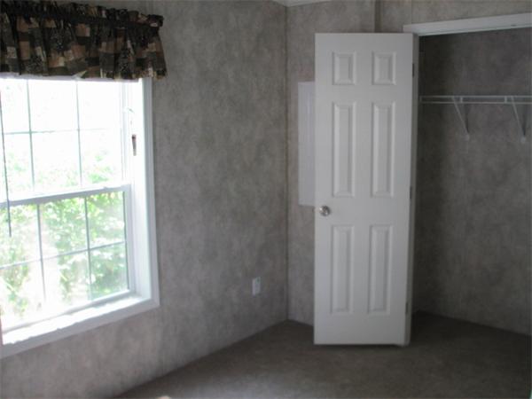 189 Springfield Road, Unit 6 Westfield, MA 01085 - Photo 6 of 6 Gallery Image 6