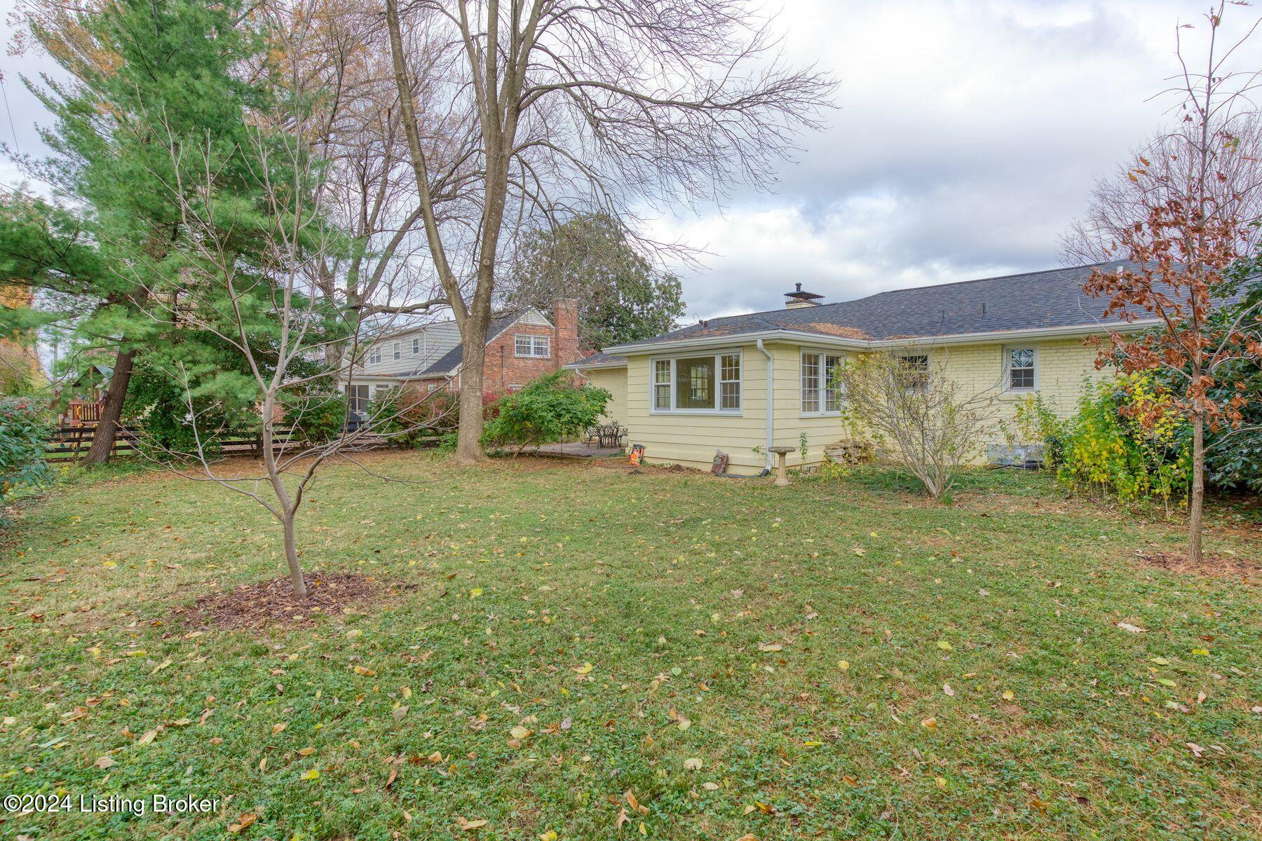 808 Huntington Road Louisville, KY 40207 - Photo 37 of 38 photo_online_037