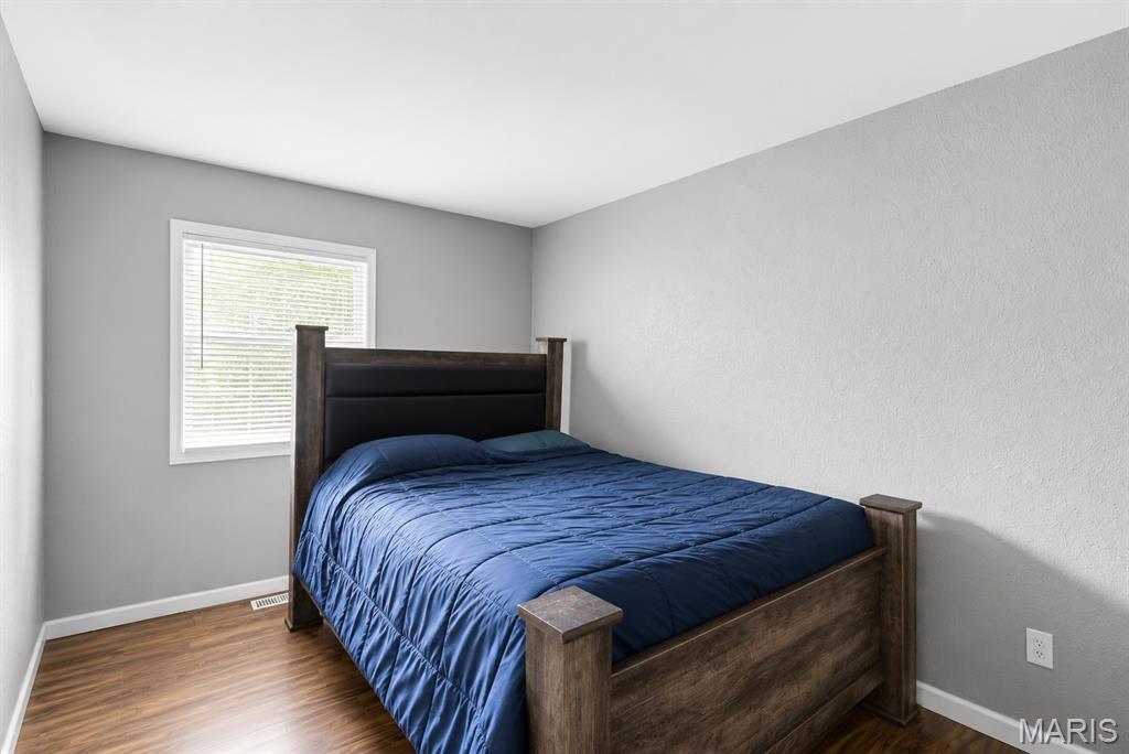 1732 Del Rosa Way St. Louis, MO 63138 - Photo 13 of 22