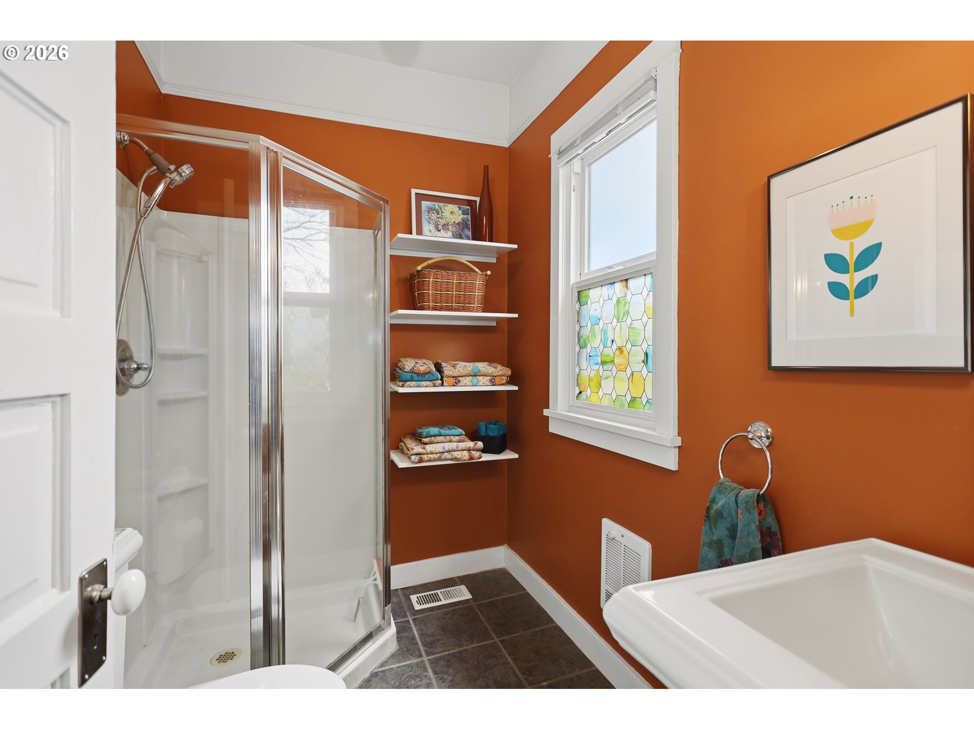 1028 Cascade Avenue Hood River, OR 97031 - Photo 20 of 33 a picture of a bathroom with sink and shower