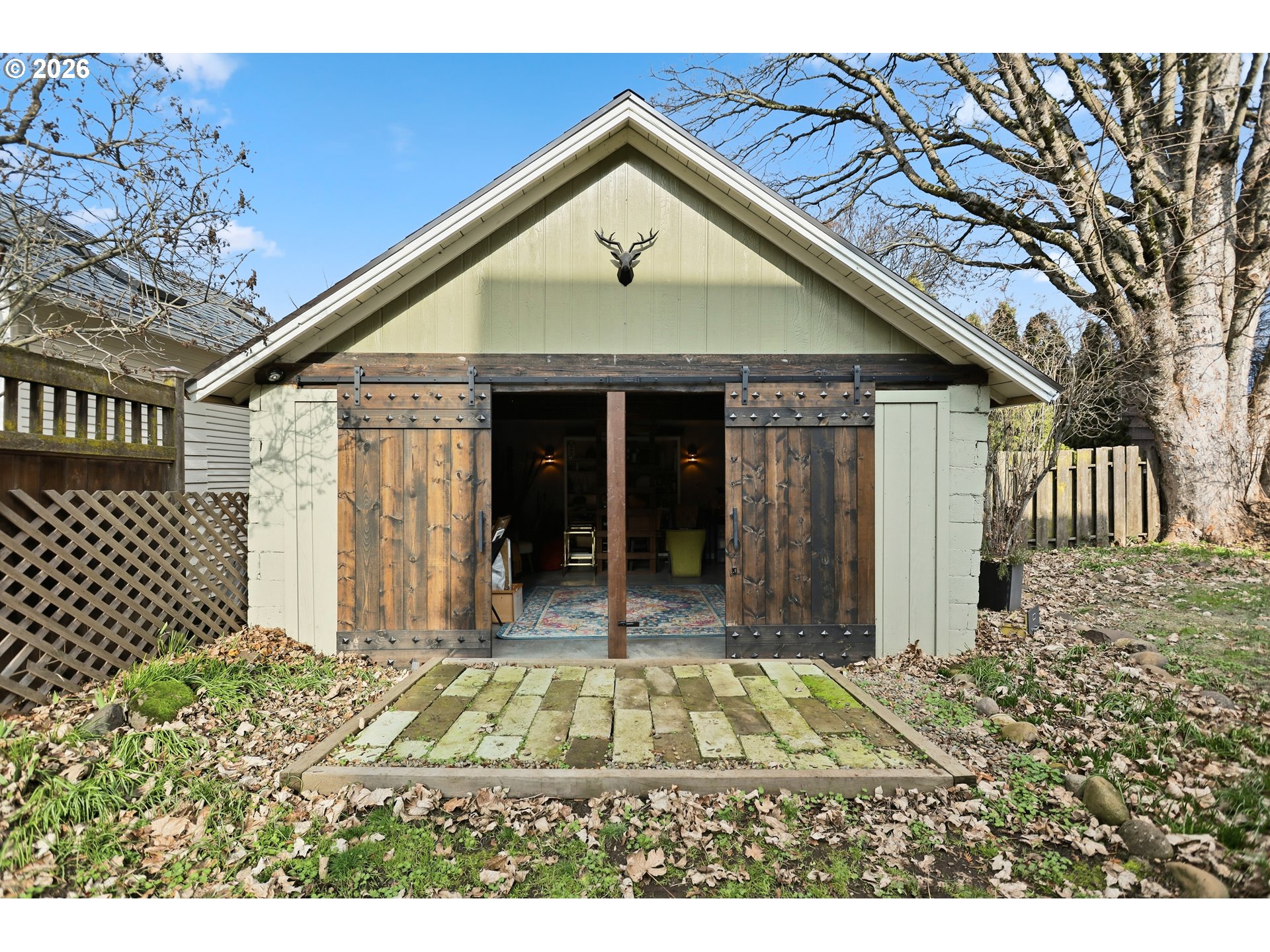 1028 Cascade Avenue Hood River, OR 97031 - Photo 29 of 33 a view of a house with a yard