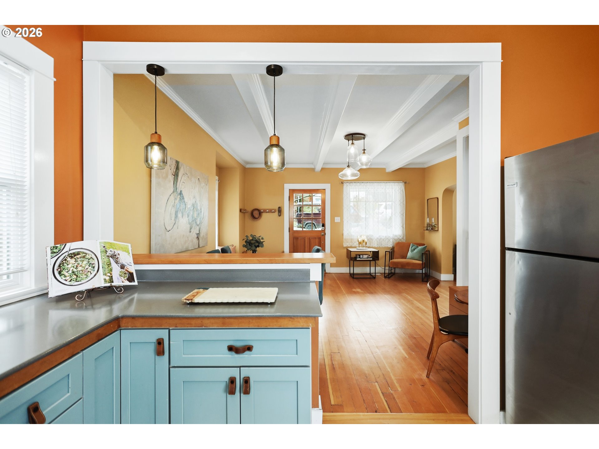 1028 Cascade Avenue Hood River, OR 97031 - Photo 9 of 33 a bathroom with a sink and a large mirror