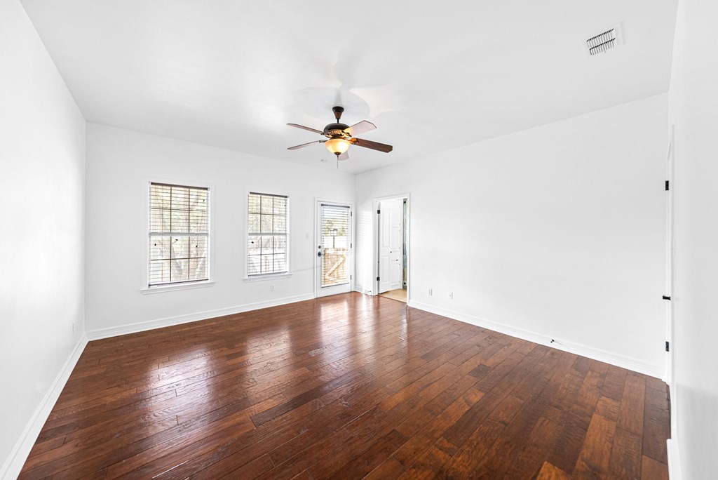 144 St Andrews Loop Kerrville, TX 78028 - Photo 19 of 64