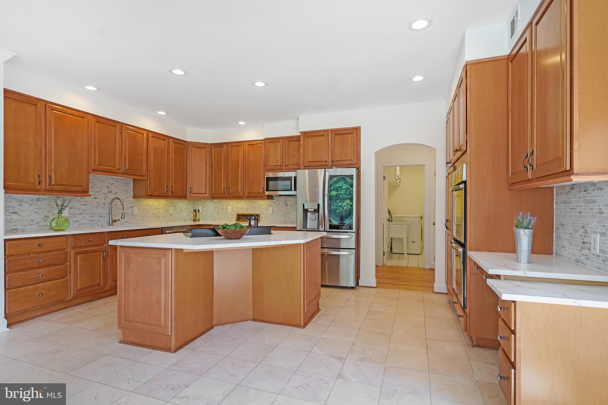 14426 Seneca Road Darnestown, MD 20874 - Photo 7 of 46