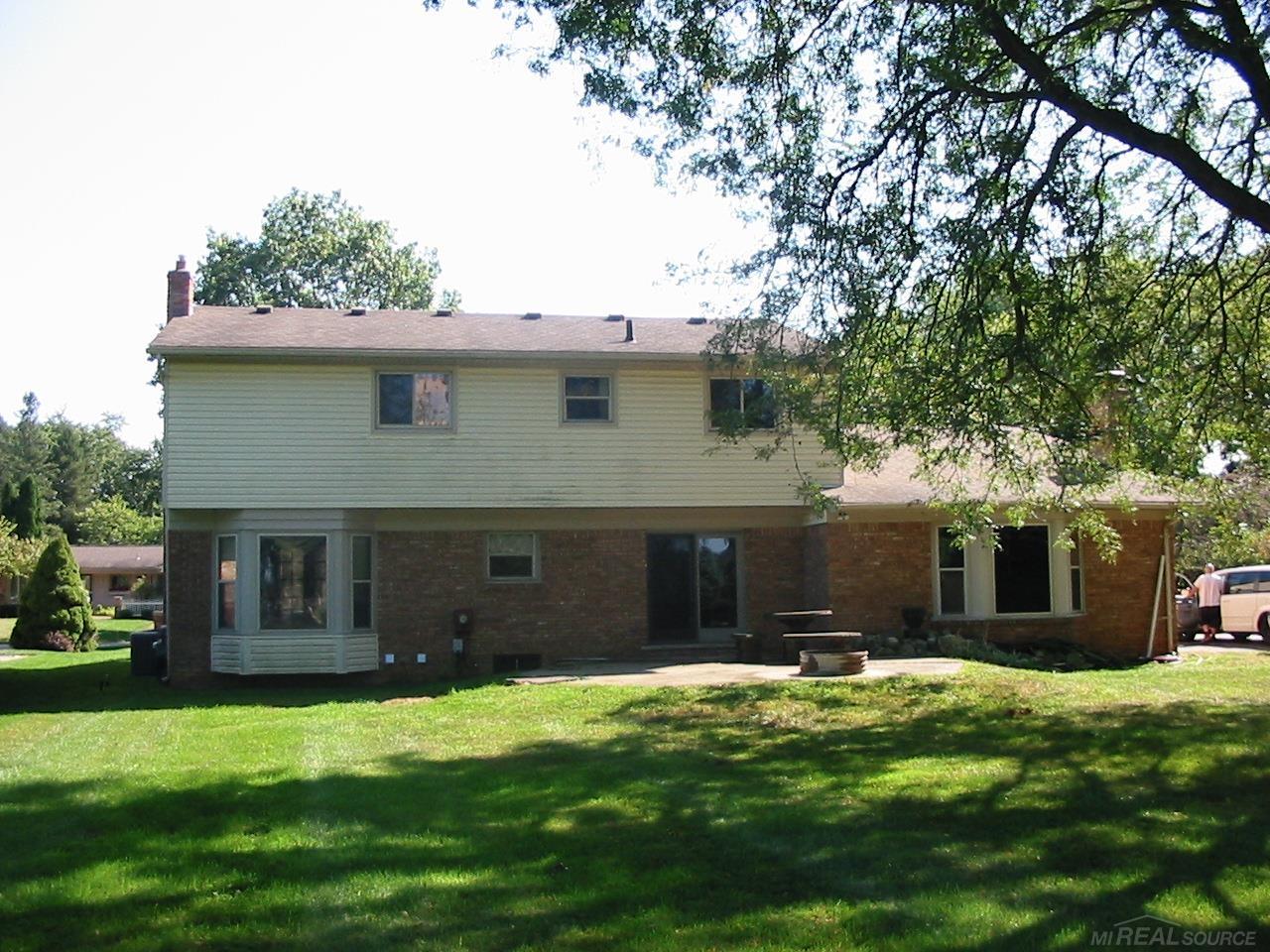 61561 North Ridge Trail Washington, MI 48094 - Photo 2 of 19