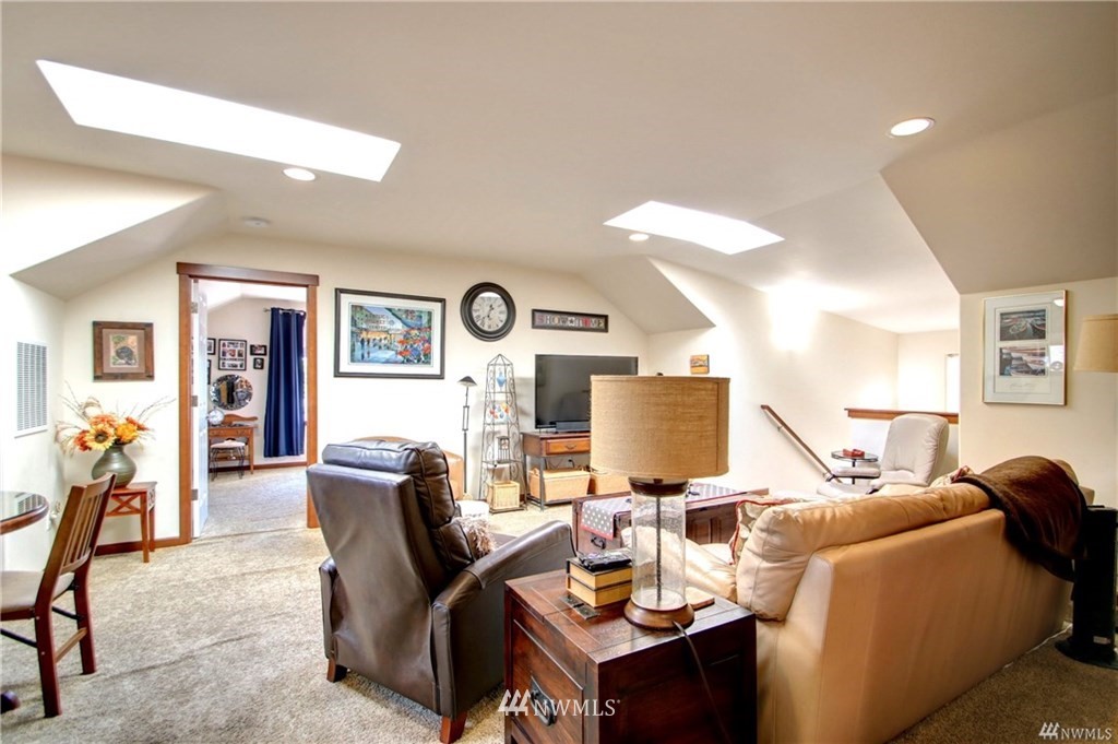 1000 Chestnut Loop Mount Vernon, WA 98274 - Photo 18 of 25 Gallery Image 18