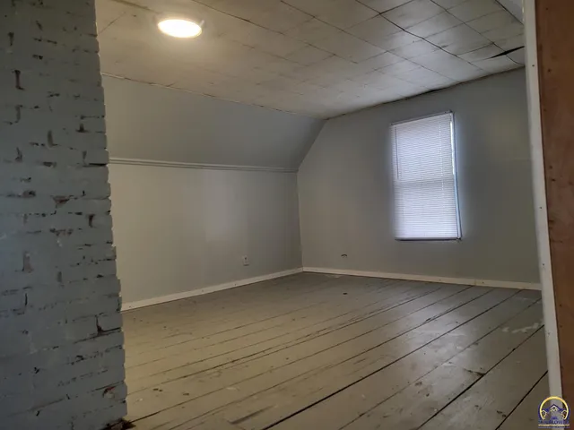 $59,900 | 1335 Southwest Lincoln Street, Topeka, KS 66604