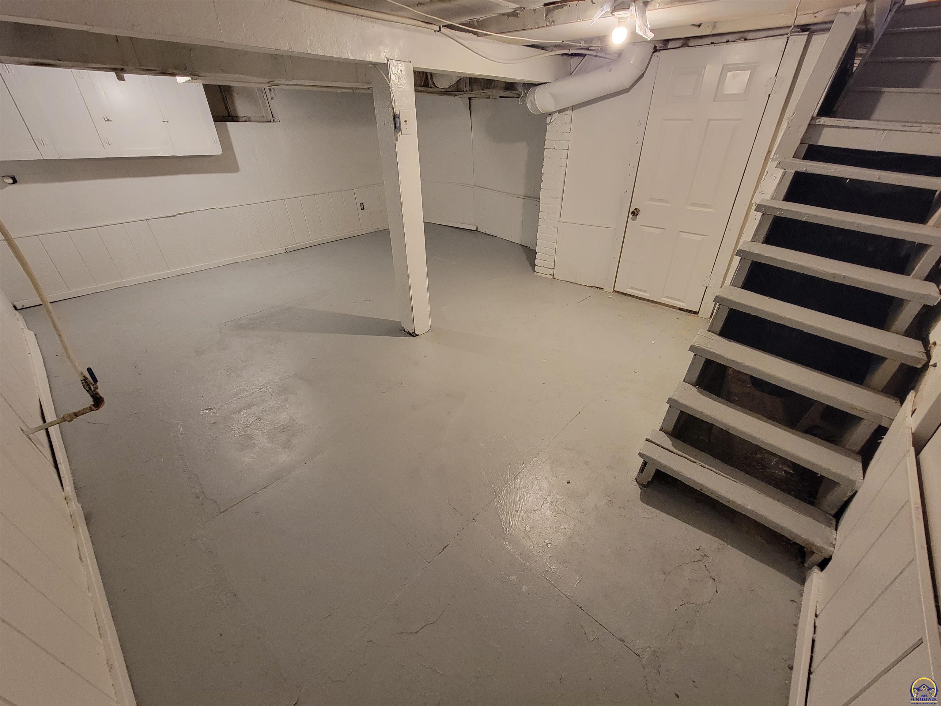 1335 Southwest Lincoln Street Topeka, KS 66604 - Photo 13 of 13