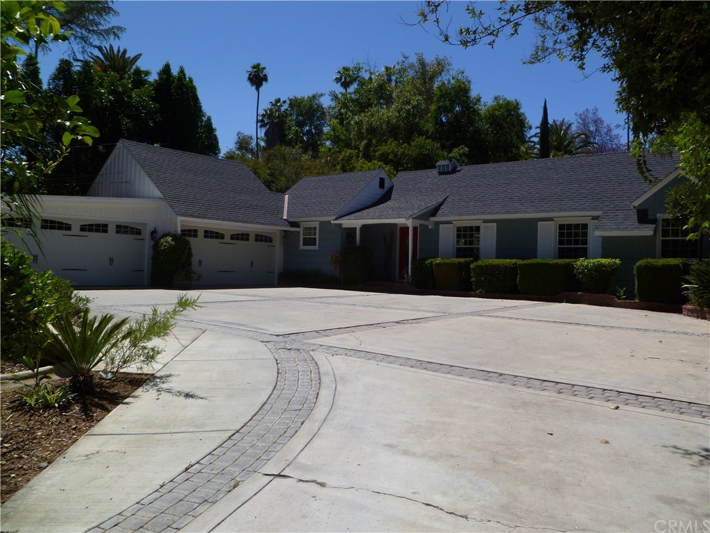 5173 Victoria Avenue Riverside, CA 92506 - Photo 1 of 1