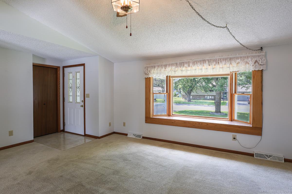 1470 5th Avenue Baldwin, WI 54002 - Photo 12 of 24