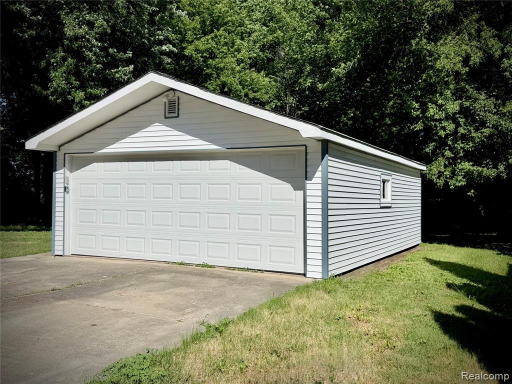 50730 Fairchild Road New Baltimore, MI 48051 - Photo 40 of 55