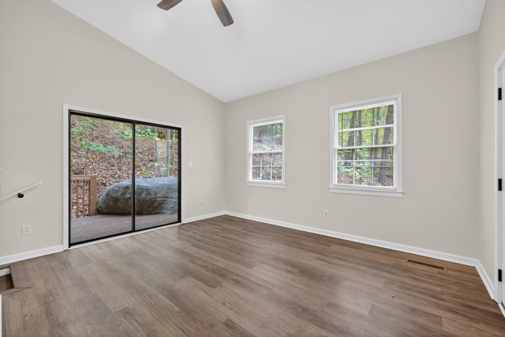 256 Robin Hood Ln N East Fairmount, GA 30139 - Photo 13 of 52
