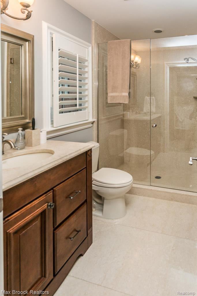 180 Ravine Road Birmingham, MI 48009 - Photo 19 of 41 180RavineRd-19.jpg