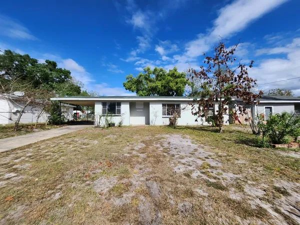 $179,000 | 910 Emerald Drive, Mount Dora, FL 32757