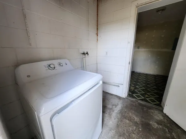 $179,000 | 910 Emerald Drive, Mount Dora, FL 32757