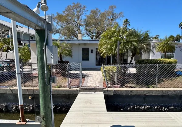 a view of a house and outdoor space
