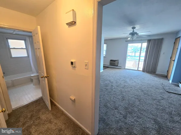 $1,500 | 123 Dartmouth Avenue, Somerdale, NJ 08083