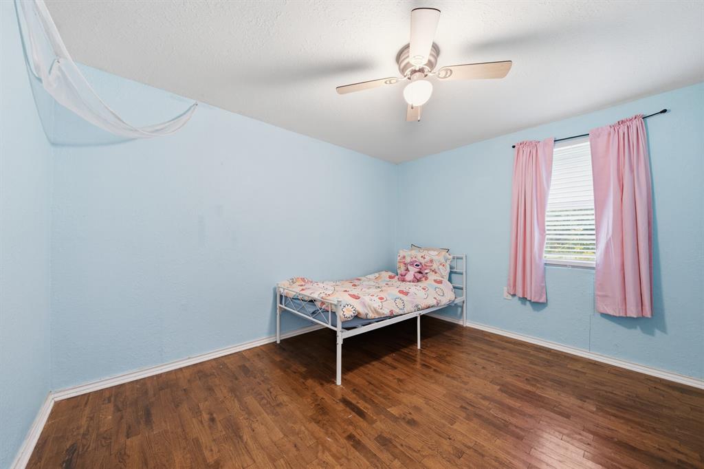 1598 Creek Road Lorena, TX 76655 - Photo 13 of 39