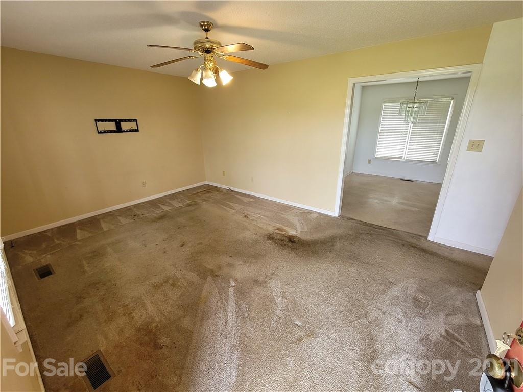 3956 Herman Sipe Road Conover, NC 28613 - Photo 2 of 13 Gallery Image 2