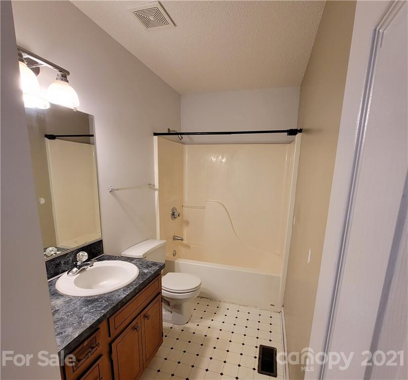 3956 Herman Sipe Road Conover, NC 28613 - Photo 10 of 13 Gallery Image 10