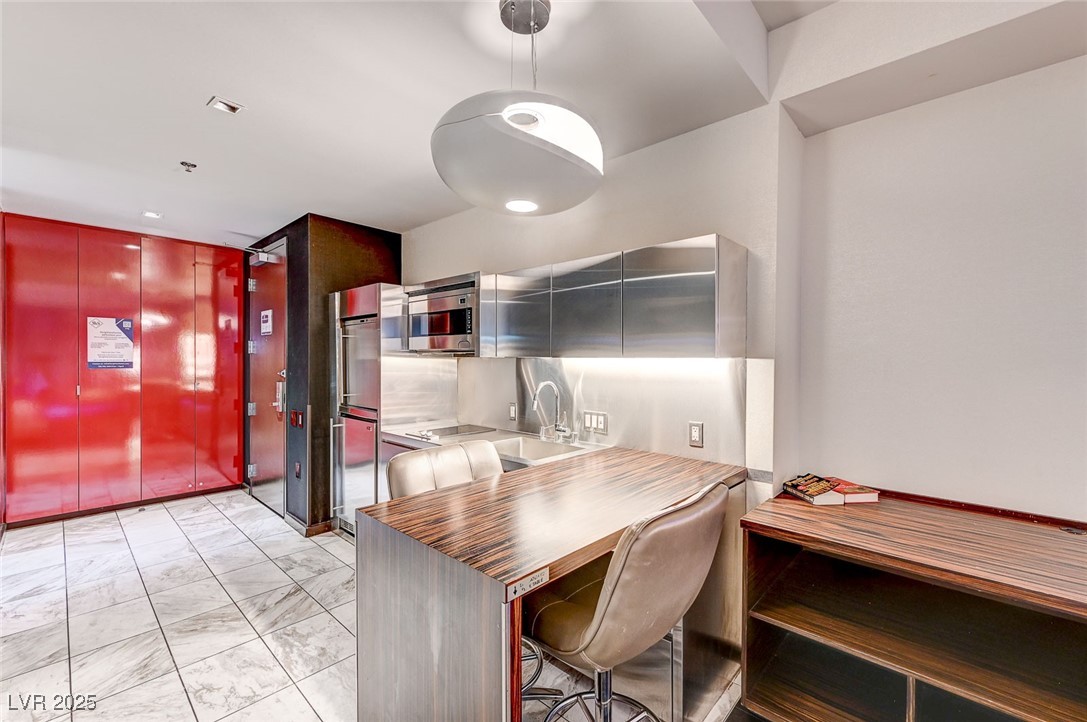 4381 West Flamingo Road, Unit 1512 Las Vegas, NV 89103 - Photo 14 of 36