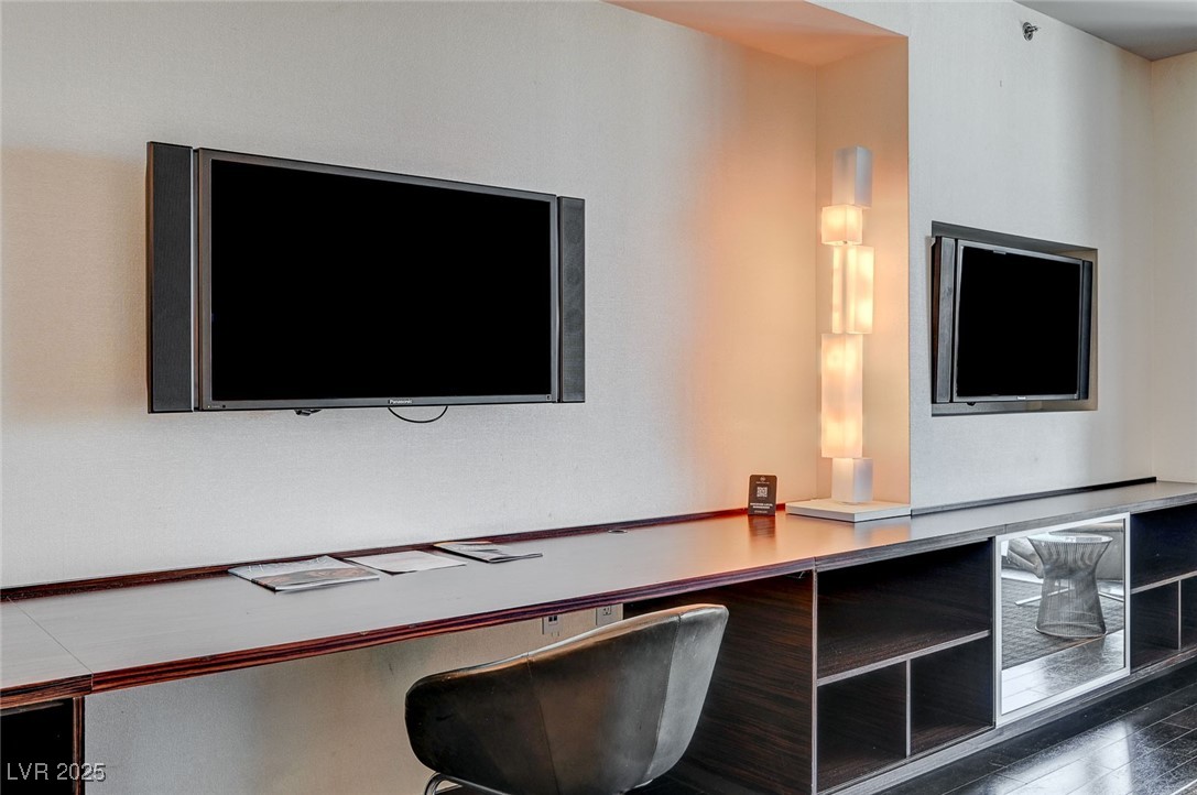 4381 West Flamingo Road, Unit 1512 Las Vegas, NV 89103 - Photo 17 of 36