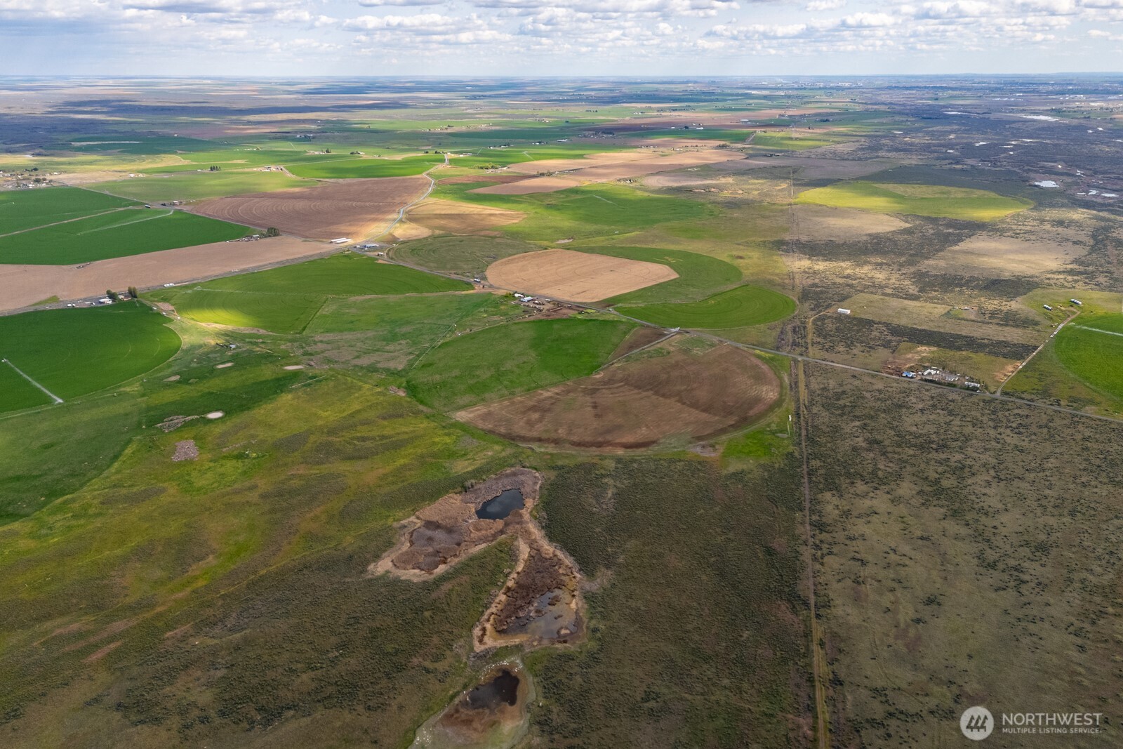 10701 12 Road Northeast Moses Lake, WA 98837 - Photo 17 of 33