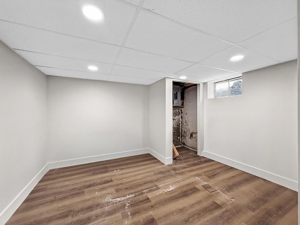 6 Anthony Road Tewksbury, MA 01876 - Photo 27 of 35 Gallery Image 27