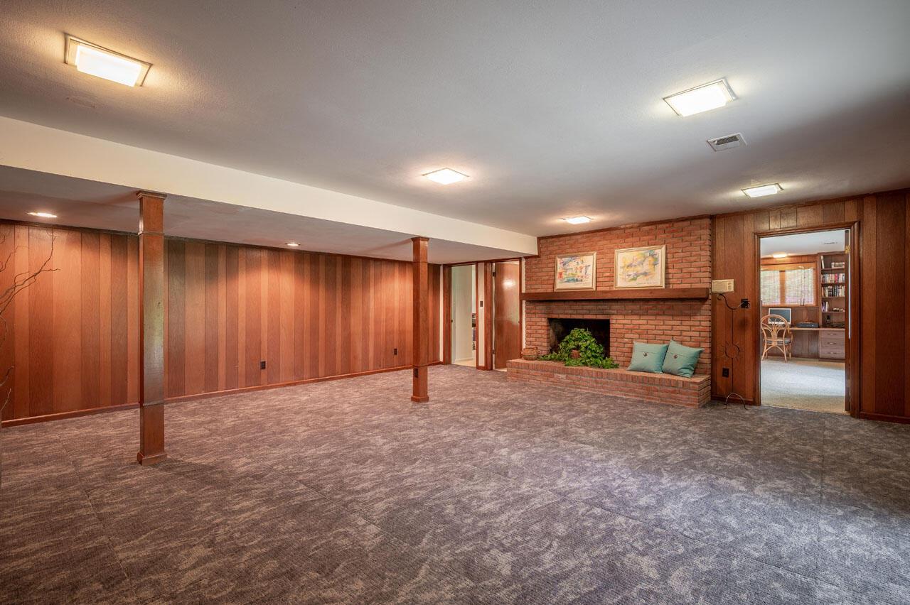 1640 Carriage Road Powell, OH 43065 - Photo 35 of 63 Look at all this space in the family room on the lower level!