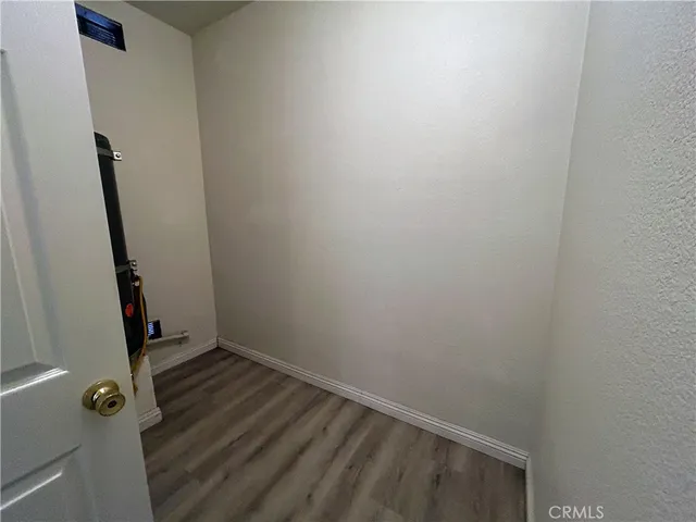 a view of utility room