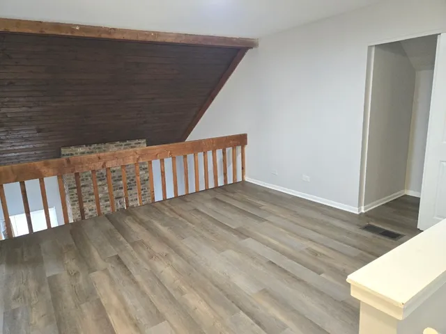 $1,500 | 3341 Beacon Street, Unit 31, North Chicago, IL 60064