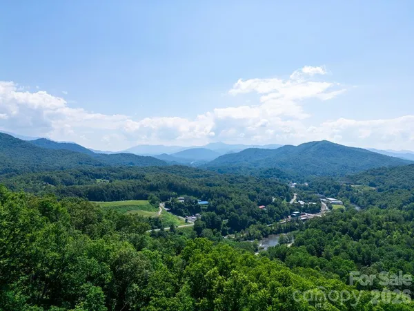 $15,000 | Lot 26 Red Hawk Bluff, Sylva, NC 28779