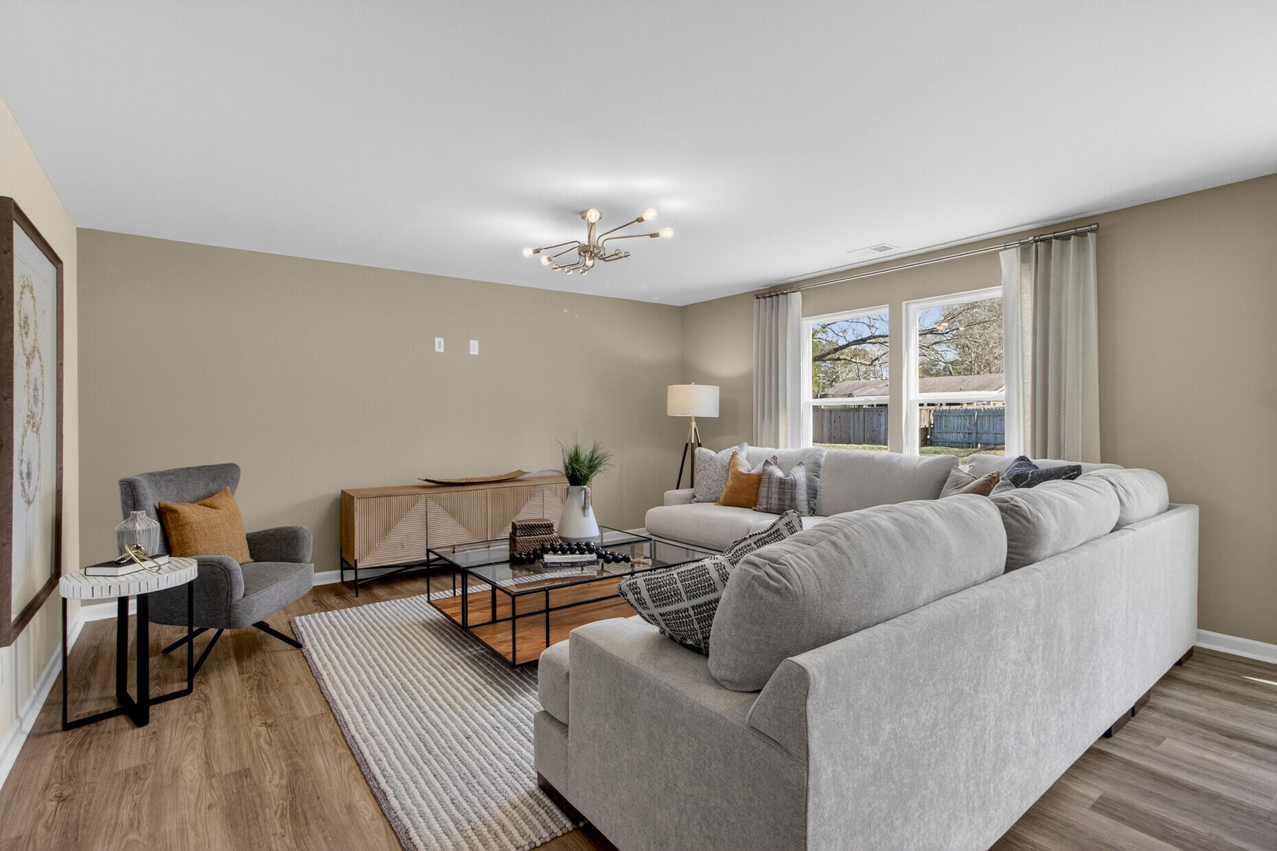 7099 Windham Way Ladson, SC 29456 - Photo 20 of 54 Family Room .