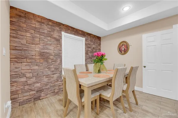 $520,000 | 2704 North M Road, Edinburg, TX 78542