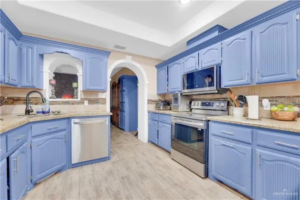 $520,000 | 2704 North M Road, Edinburg, TX 78542