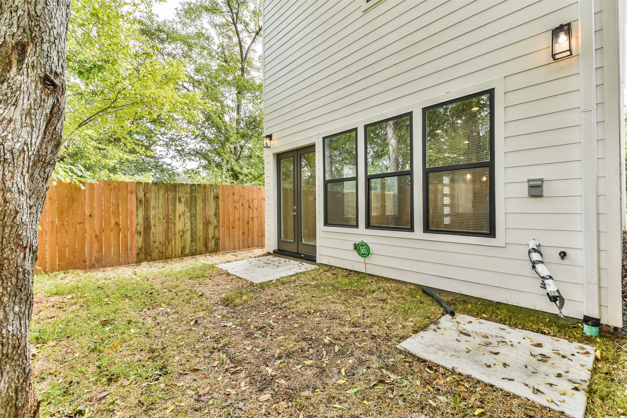 810 Mansfield Street Houston, TX 77091 - Photo 10 of 47