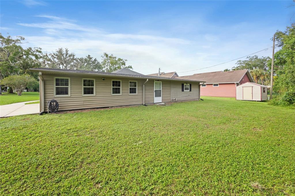 5615 Southeast 113th Place Belleview, FL 34420 - Photo 31 of 41