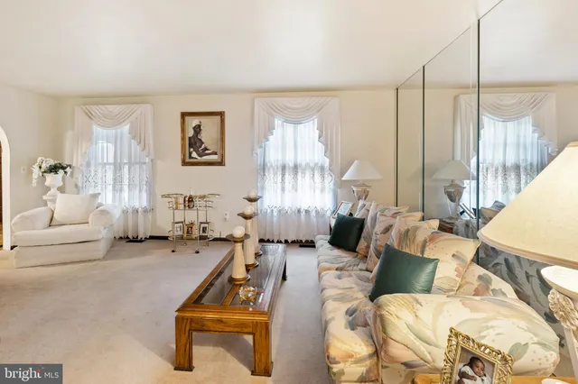 a view of outdoor space with lots of trees