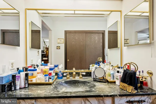 $499,999 | 1742 Corkery Lane, Williamstown, NJ 08094