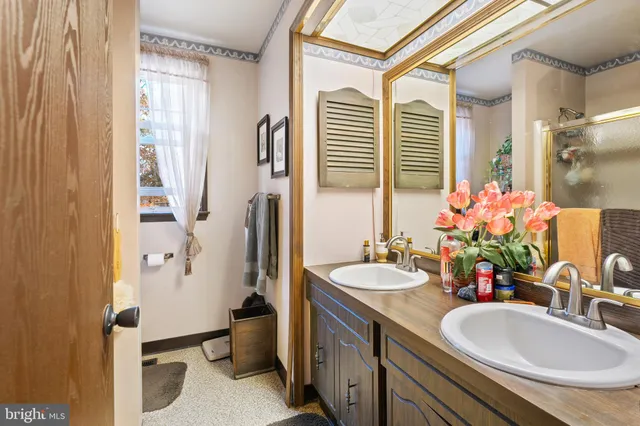 $499,999 | 1742 Corkery Lane, Williamstown, NJ 08094