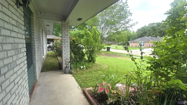 $1,725 | 16523 Batavia Avenue, St. George, LA 70817