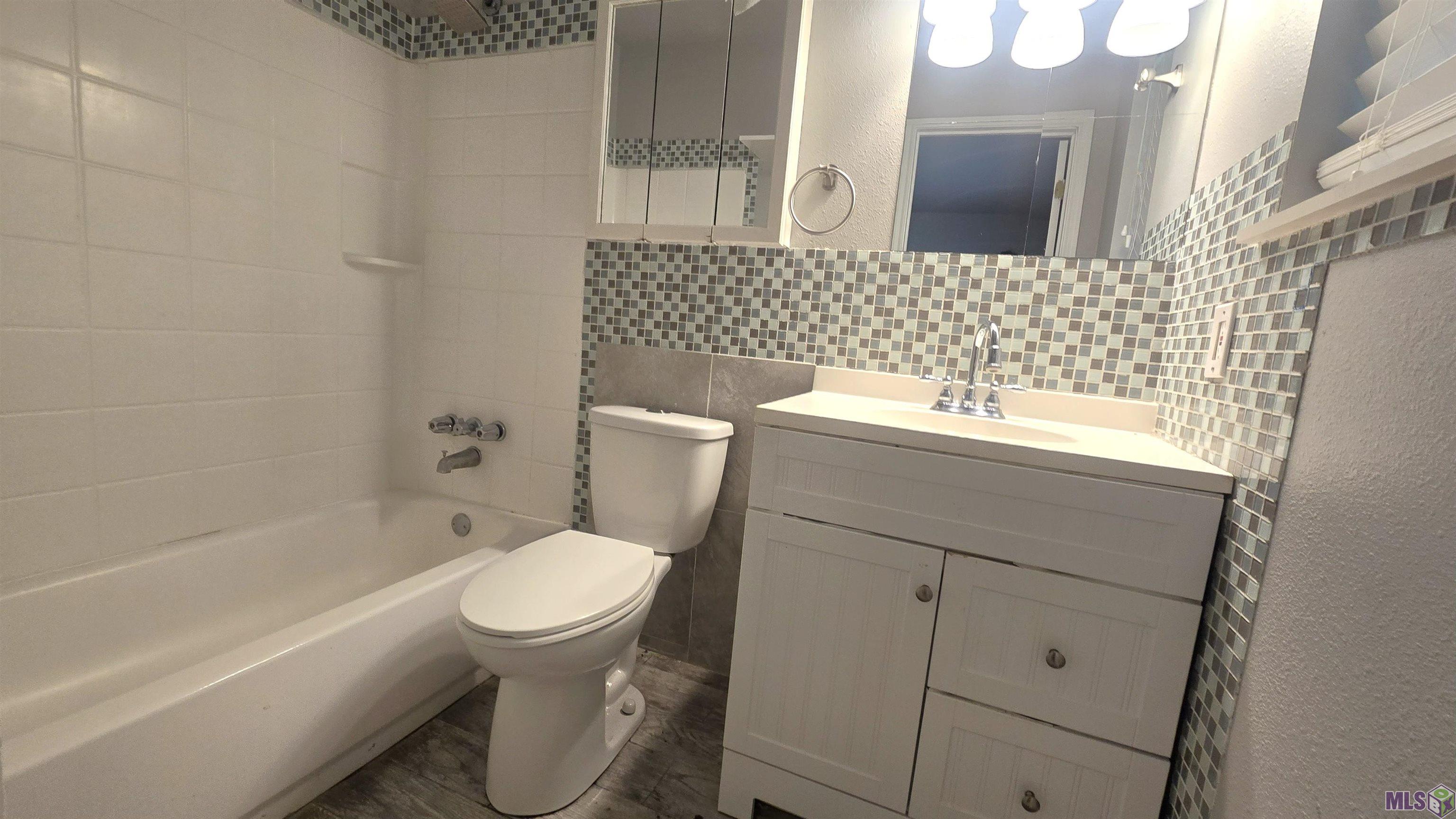 16523 Batavia Avenue St. George, LA 70817 - Photo 10 of 24
