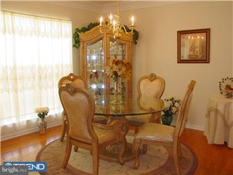 29 Pennington Court Delanco, NJ 08075 - Photo 9 of 12 Dining Room