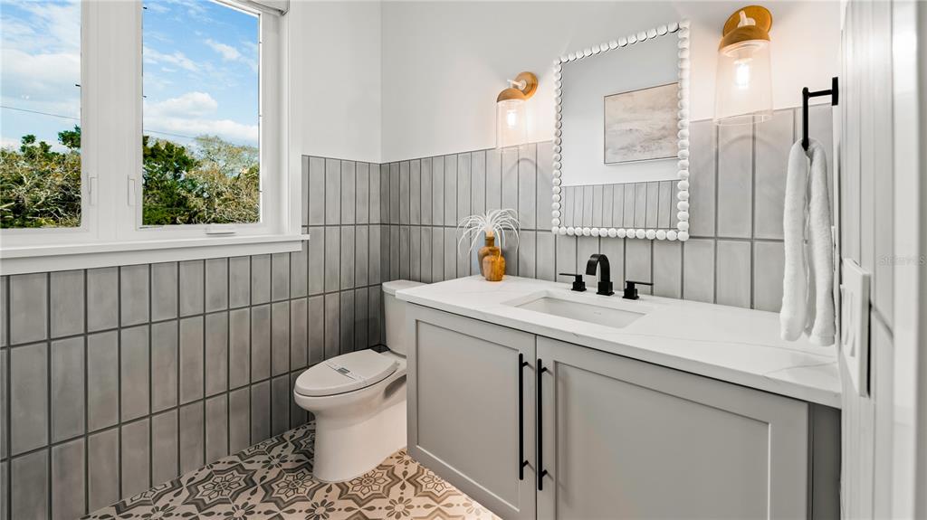 6536 Peacock Road Sarasota, FL 34242 - Photo 65 of 82 Gallery Image 65