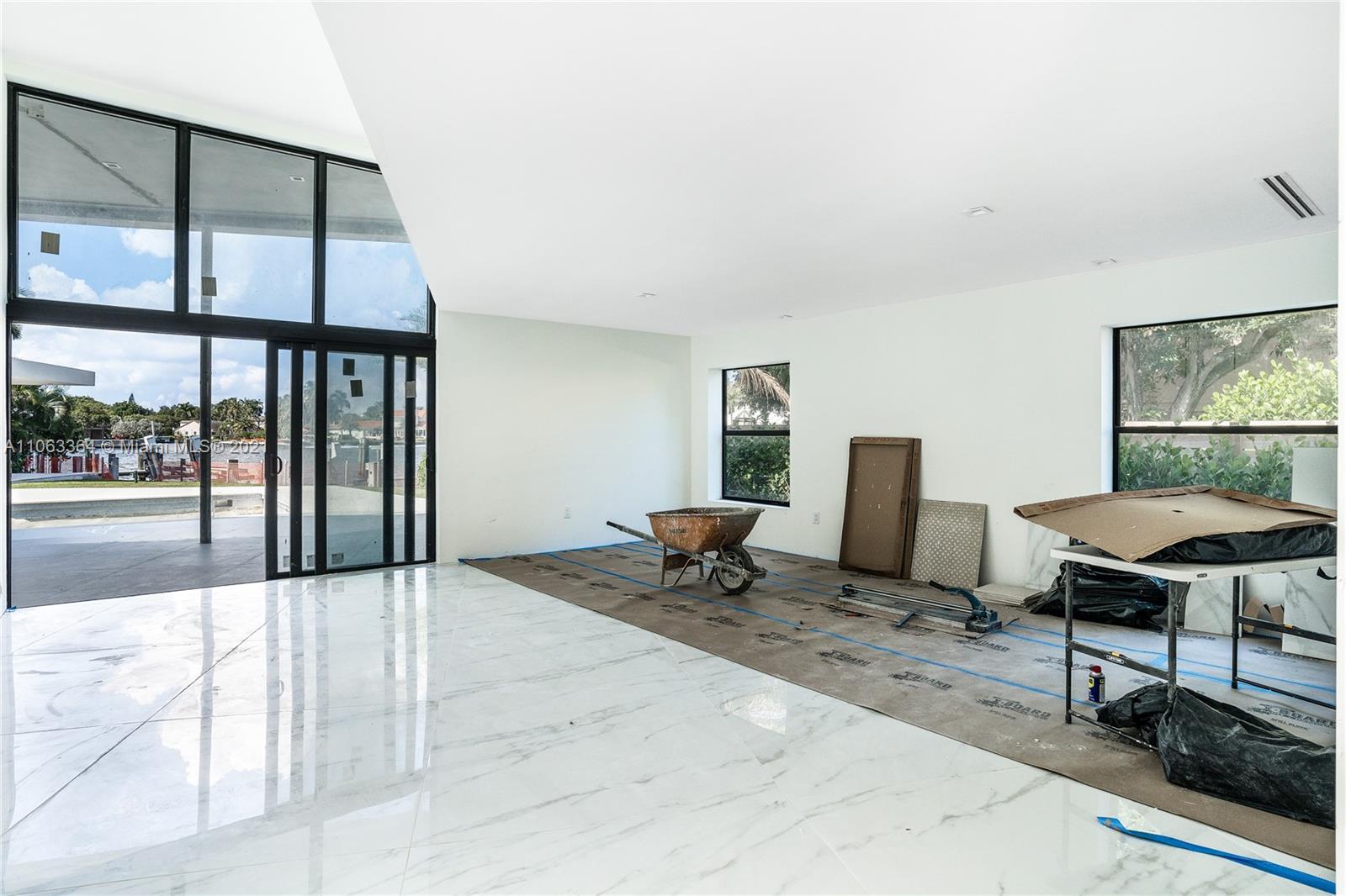 19 Gatehouse Road Sea Ranch Lakes, FL 33308 - Photo 29 of 56